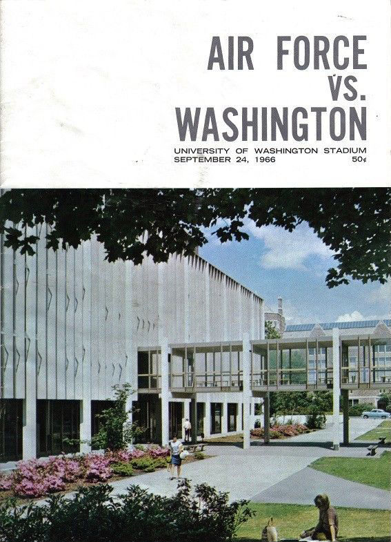 College Football Program: Washington Huskies vs. Air Force Falcons (September 24, 1966)